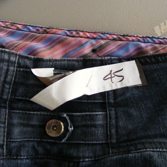 TORRID Denim Jeans, 24, Dark Wash, 3 button waist, Pockets - Picture 12 of 12